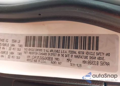 2016 Jeep Cherokee Overland z USA, uszkodzony, nr VIN 1C4PJMJS0GW343918